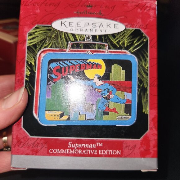 Hallmark Superman Keepsake Ornament 1998 Commemorative Edition Retro Lunch Box - Picture 4 of 5